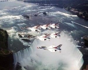 51sU0IWYKkL._SX425_